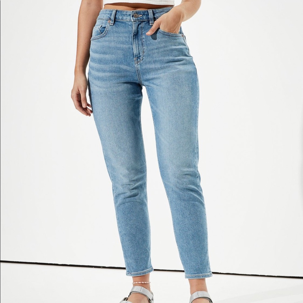 American Eagle Mom Jeans